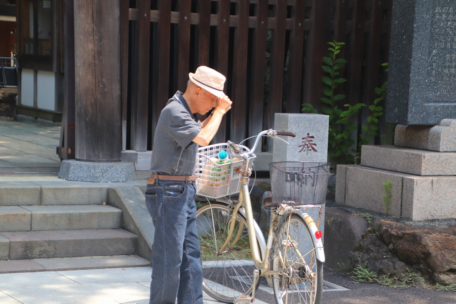03.08.2025 10:41:20: Japonsko 2025 - Tokyo, Ushijima Shrine (Vláďa)