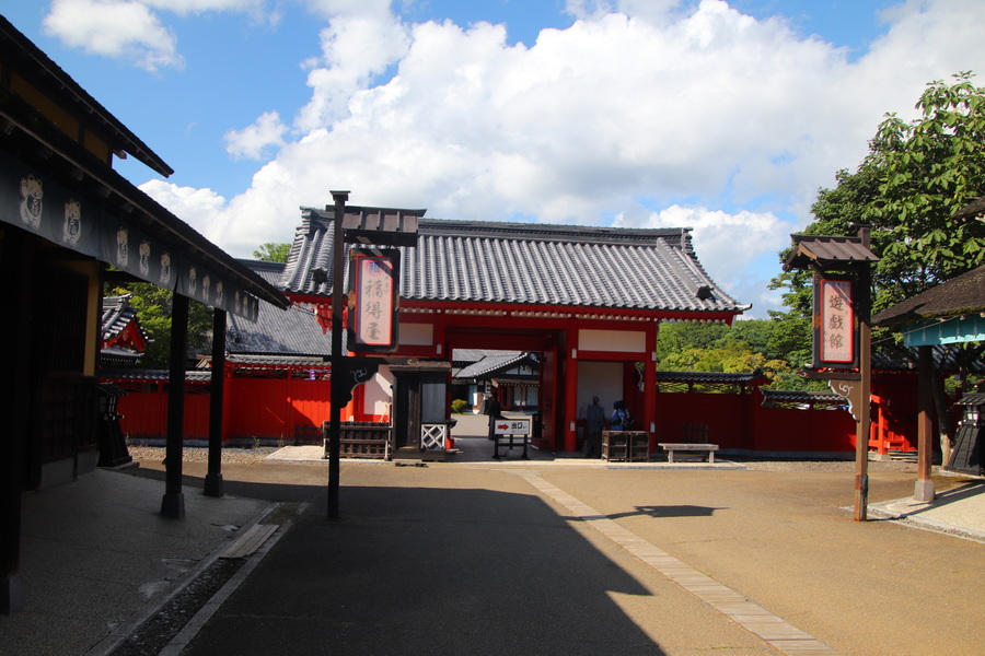 05.08.2025 15:10:14: Japonsko 2025 - Noboribetsu, Date Jidai Village (Vláďa)