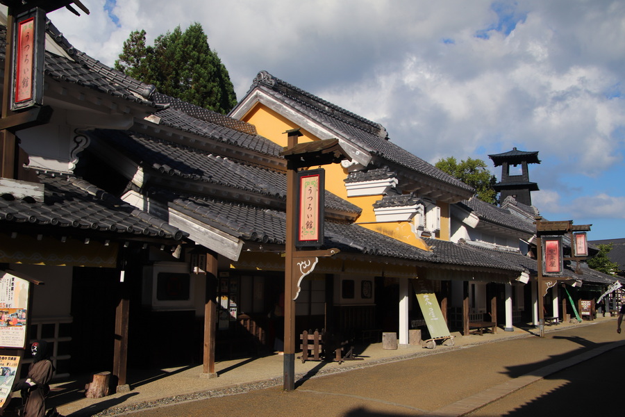 05.08.2025 16:42:31: Japonsko 2025 - Noboribetsu, Date Jidai Village (Vláďa)