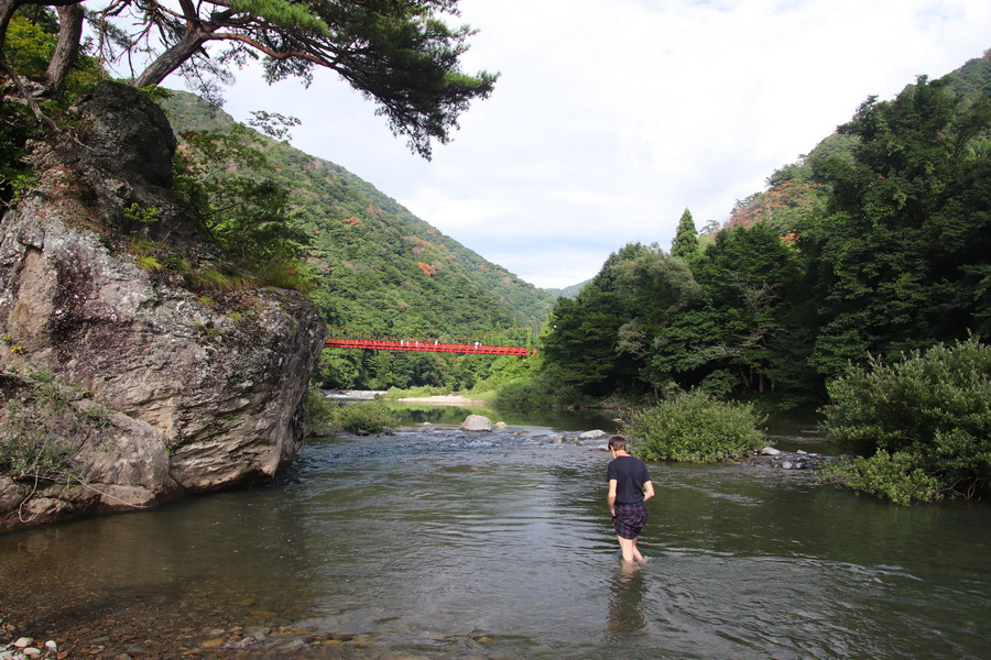 12.08.2025 15:33:23: Japonsko 2025 - Údolí Dakigaeri (Vláďa)