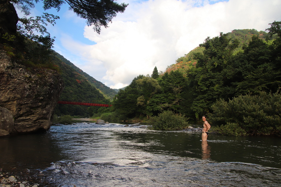 12.08.2025 16:57:44: Japonsko 2025 - Údolí Dakigaeri (Vláďa)