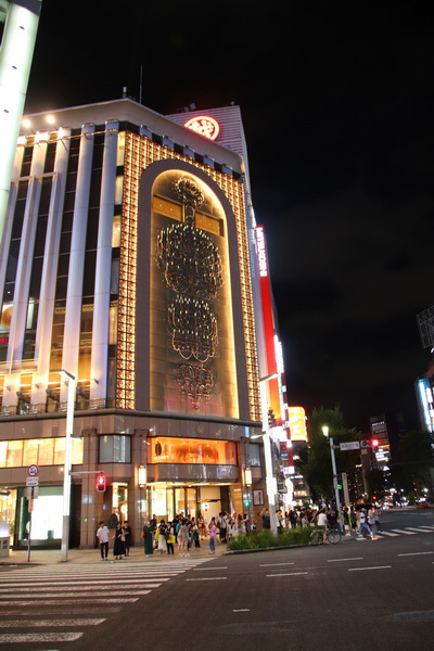 14.08.2025 19:55:59: Japonsko 2025 - Tokyo, Ginza (Vláďa)