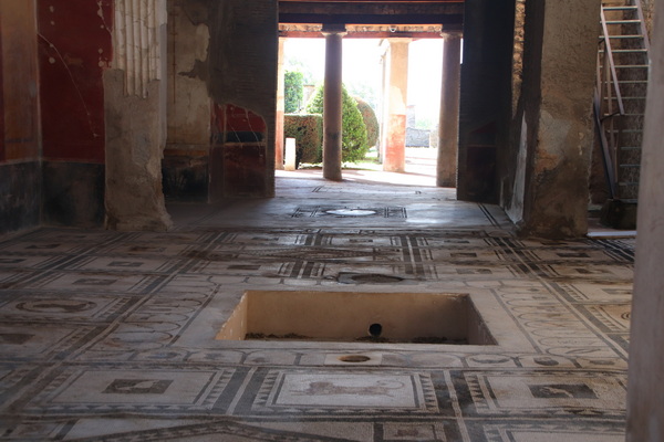 18.04.2025 9:29:03: Kampánie 2025 - Pompeje, vykopávky (Vláďa)