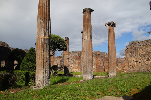 18. 4. 2025 10:41:03: Kampánie 2025 - Pompeje, vykopávky