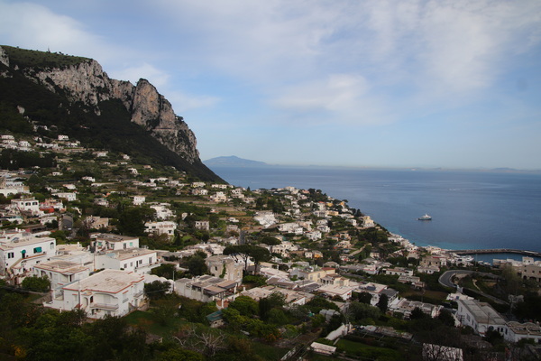 21. 4. 2025 8:35:56: Kampánie 2025 - Capri