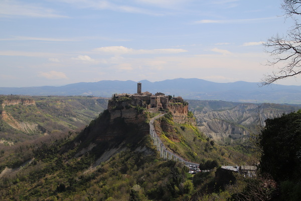 03.04.2026 11:58:11: Toskánsko 2026 - Civita di Bagnoregio (Vláďa)