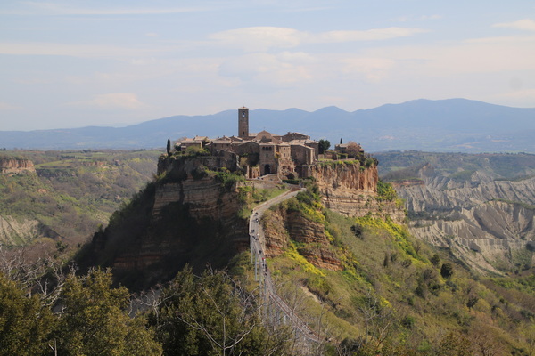 03.04.2026 12:00:17: Toskánsko 2026 - Civita di Bagnoregio (Vláďa)