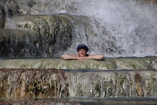 03.04.2026 16:48:22: Toskánsko 2026 - Terme di Saturnia (Vláďa)