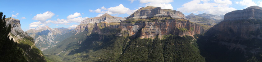 Ordesa - Údolí Rio Arazas